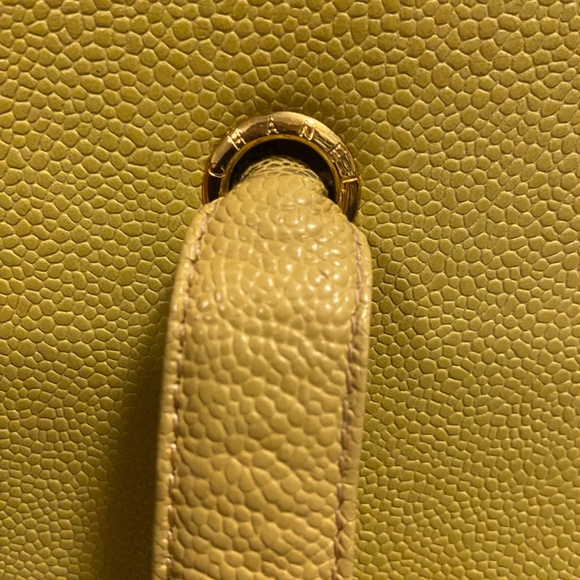 Chanel handbag - Picture 5 of 8